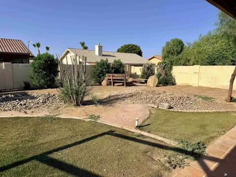 Exterior - 10563 E 36 Pl, Yuma, AZ 85365 photo 2 of 7