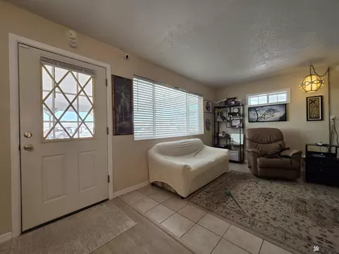 Entry Way - 13641 E 52 Dr, Yuma, AZ 85367 photo 2 of 2