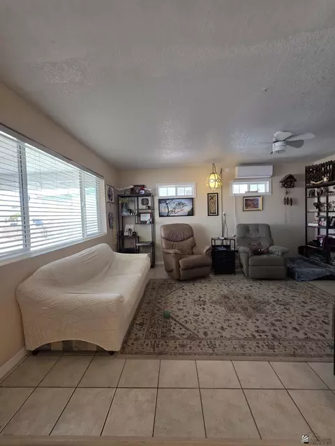 Living - 13641 E 52 Dr, Yuma, AZ 85367 photo 1 of 5