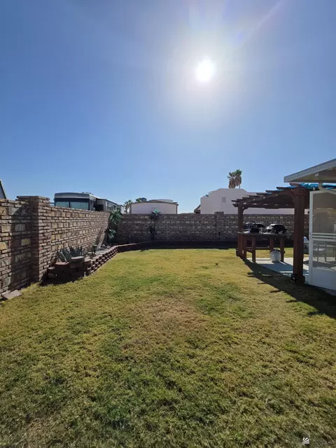 Exterior - 13641 E 52 Dr, Yuma, AZ 85367 photo 11 of 14