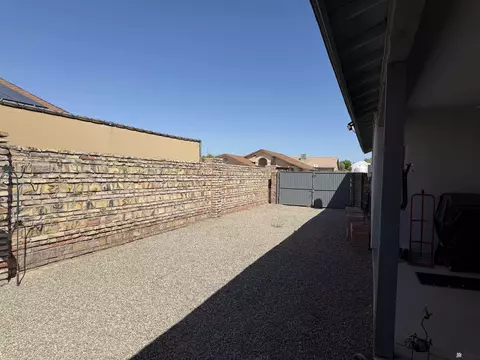 Exterior - 9587 E 38 Pl, Yuma, AZ 85365 photo 8 of 12