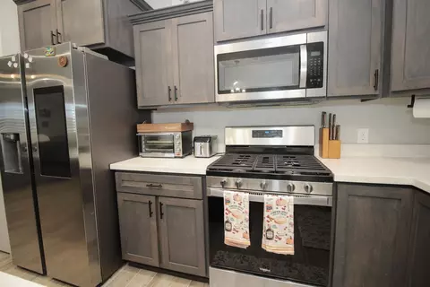 Kitchen - 11630 E 33 Way, Yuma, AZ 85367 photo 3 of 5