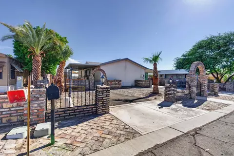 12243 E 36 Pl, Yuma, AZ 85367 photo 2