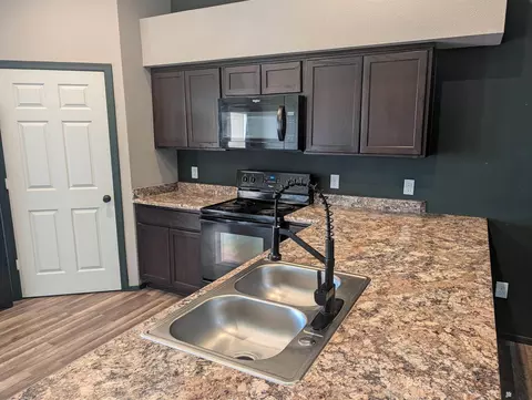 Kitchen - 7293 E 39 Pl, Yuma, AZ 85365 photo 1 of 1
