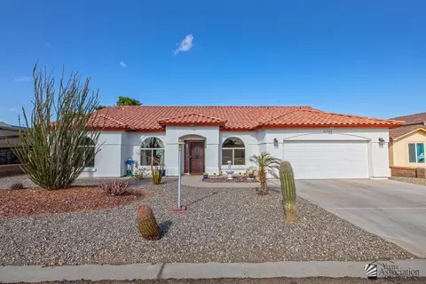 11742 Kofa St, Wellton, AZ 85356