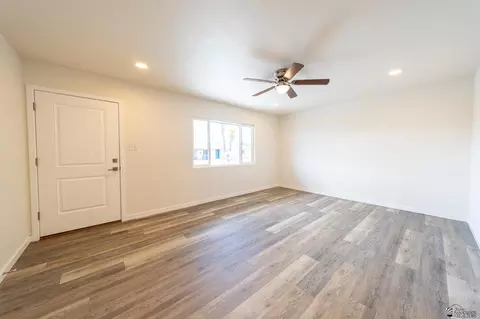 Living - 1400 E 23 St, Yuma, AZ 85365 photo 3 of 5