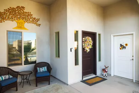 Entry Way - 12530 E 48 Dr, Yuma, AZ 85367 photo 1 of 3