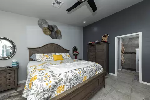 Bedroom - 12530 E 48 Dr, Yuma, AZ 85367 photo 5 of 5