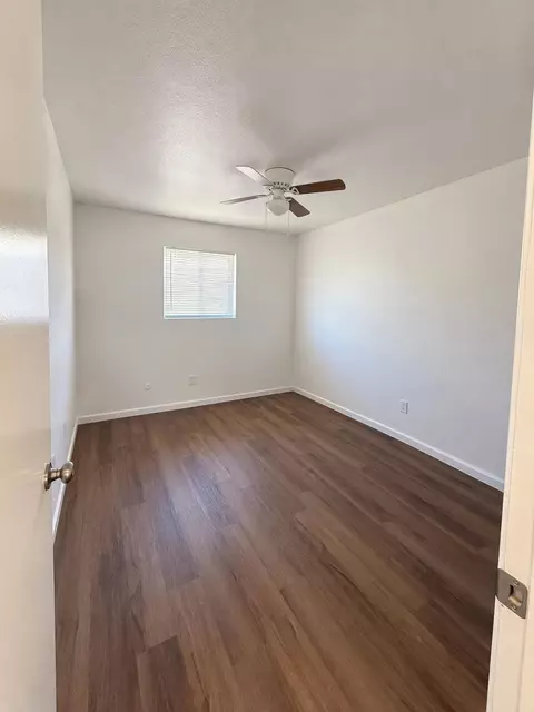 148 S 20 Ave, Yuma, AZ 85364 photo 4