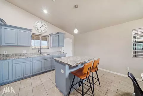 Kitchen - 9596 E 36 St, Yuma, AZ 85365 photo 1 of 4