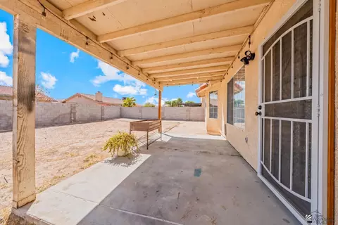 Exterior - 8735 E 24 Ln, Yuma, AZ 85365 photo 2 of 6