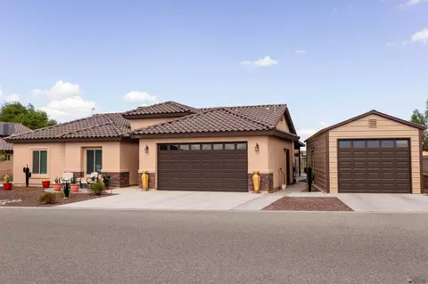 11749 Picacho St, Wellton, AZ 85356