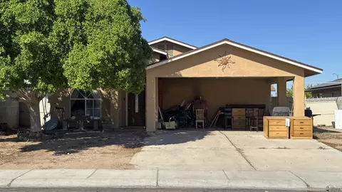 1370 N Cabello, San Luis, AZ 85349