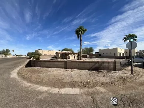 11721 Laguna St, Wellton, AZ 85356
