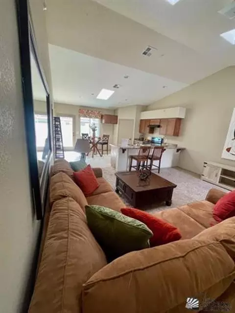 Living - 7162 E 39 Pl, Yuma, AZ 85365 photo 2 of 2