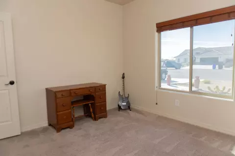 Bedroom - 12670 E 49 Dr, Yuma, AZ 85367 photo 3 of 5