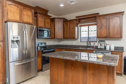 Kitchen - 12670 E 49 Dr, Yuma, AZ 85367 photo 1 of 2