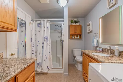 Bath - 13441 E 53 St, Yuma, AZ 85367 photo 1 of 1