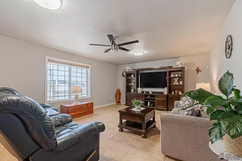 Living - 13441 E 53 St, Yuma, AZ 85367 photo 1 of 2