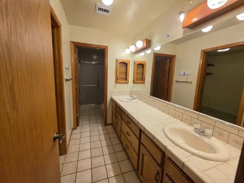Bath - 11438 E Via Canada, Yuma, AZ 85367 photo 4 of 5