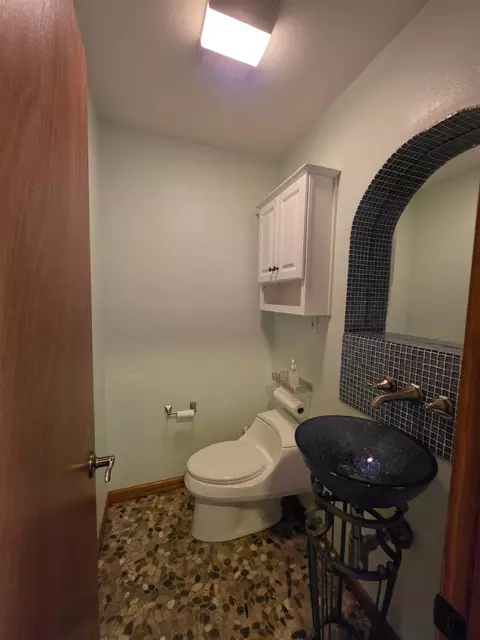 Bath - 11438 E Via Canada, Yuma, AZ 85367 photo 1 of 5