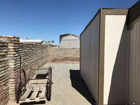 11424 E 39 Pl, Yuma, AZ 85367 photo 34