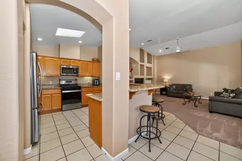 Kitchen - 11626 E 35 St, Yuma, AZ 85367 photo 5 of 5