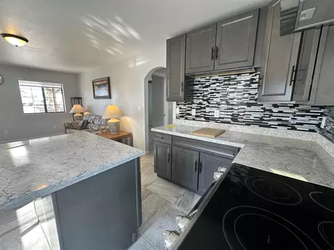 Kitchen - 13727 E 49 St, Yuma, AZ 85367 photo 2 of 7