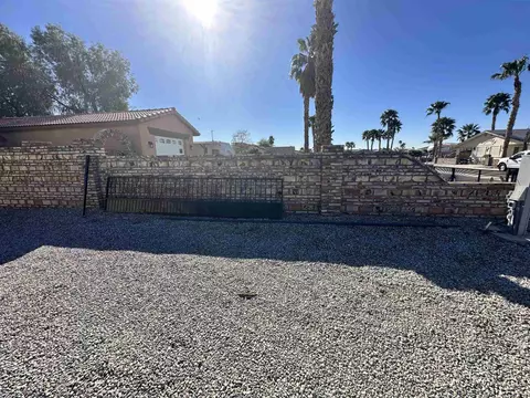 Exterior - 13727 E 49 St, Yuma, AZ 85367 photo 8 of 15
