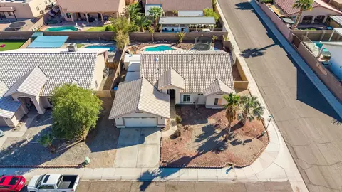 View/Area - 10667 E 38 Pl, Yuma, AZ 85365 photo 5 of 10