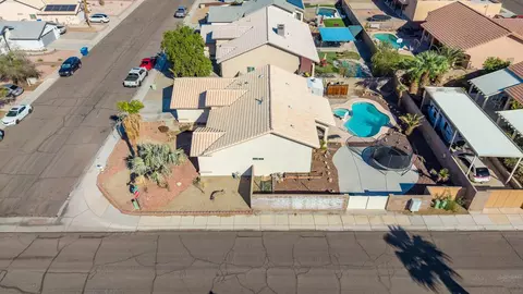 View/Area - 10667 E 38 Pl, Yuma, AZ 85365 photo 7 of 10