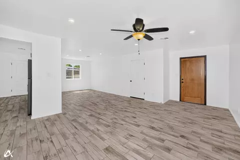 Living - 2231 E 14 St, Yuma, AZ 85365 photo 2 of 5