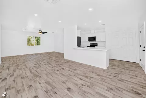 Living - 2231 E 14 St, Yuma, AZ 85365 photo 5 of 5