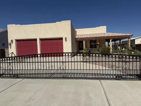 Exterior - 12550 E 46 Dr, Yuma, AZ 85367 photo 2 of 12