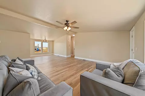 14389 E 29 Pl, Yuma, AZ 85367 photo 4