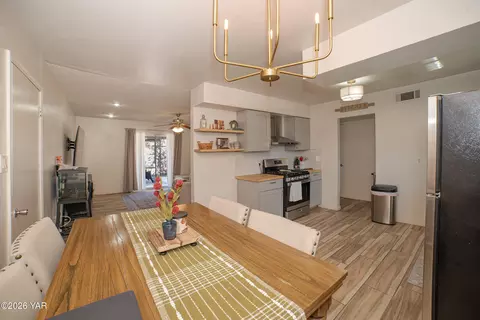 Dining - 1070 E 26th Pl, Yuma, AZ 85365 photo 1 of 1