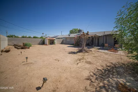 Exterior - 1070 E 26th Pl, Yuma, AZ 85365 photo 6 of 11