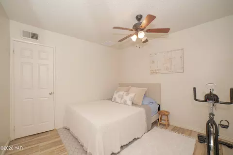 Bedroom - 1070 E 26th Pl, Yuma, AZ 85365 photo 2 of 5