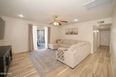 Living - 1070 E 26th Pl, Yuma, AZ 85365 photo 1 of 1