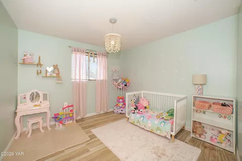 Bedroom - 1070 E 26th Pl, Yuma, AZ 85365 photo 3 of 5