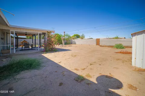 Exterior - 1070 E 26th Pl, Yuma, AZ 85365 photo 10 of 11