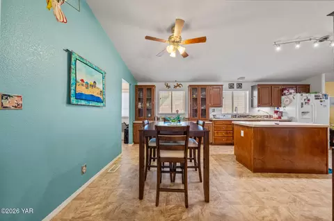 13128 E 47th St, Yuma, AZ 85367 photo 6