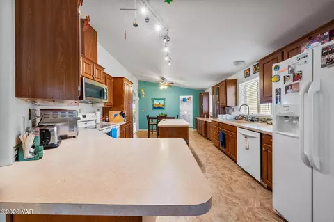 13128 E 47th St, Yuma, AZ 85367 photo 8
