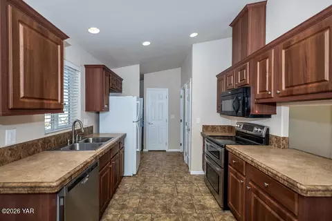 13224 E 43rd Dr, Yuma, AZ 85367 photo 5