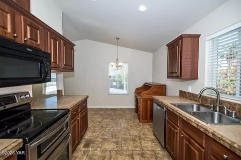 13224 E 43rd Dr, Yuma, AZ 85367 photo 6