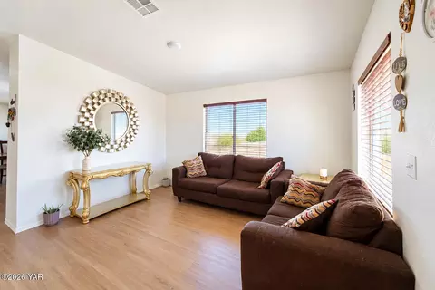 Living - 7966 E 45th Ln, Yuma, AZ 85365 photo 1 of 1
