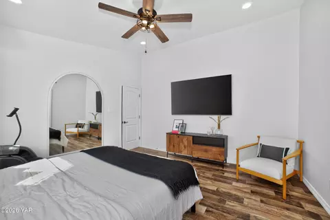 Bedroom - 13269 E 38th St, Yuma, AZ 85367 photo 3 of 9