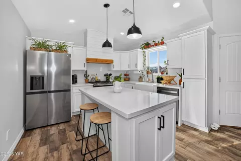 Kitchen - 13269 E 38th St, Yuma, AZ 85367 photo 1 of 3