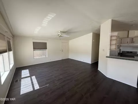 13286 E 54th St, Yuma, AZ 85367 photo 3