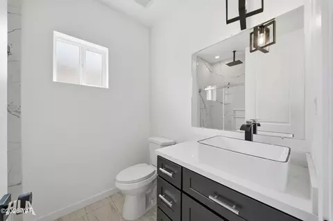 Bath - 12564 E Jerome Ave #357, Yuma, AZ 85367 photo 1 of 3